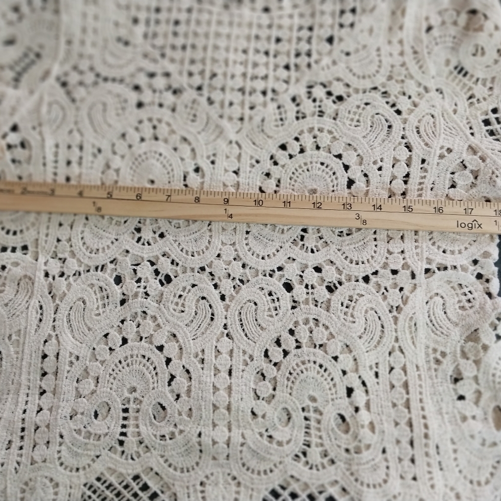KEREN HART Women Size M Crochet Cream Lace Top - Picture 11 of 16